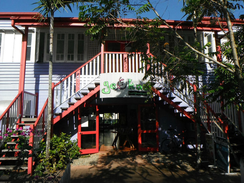 Travellers Paradise Cairns Dış mekan fotoğraf The former home of the Australian Institute of Tropical Medicine, now the Australian Institute of Tropical Medicine Museum